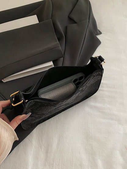 Lightweight,Business Casual Mini Crocodile Embossed Chain Bag For Teen Girls Women College Students,Rookies & White-Collar Workers Perfect For Office,College,Work ,Business,Commute,Outdoors, Travel, Outings, Animal Print Women Bag