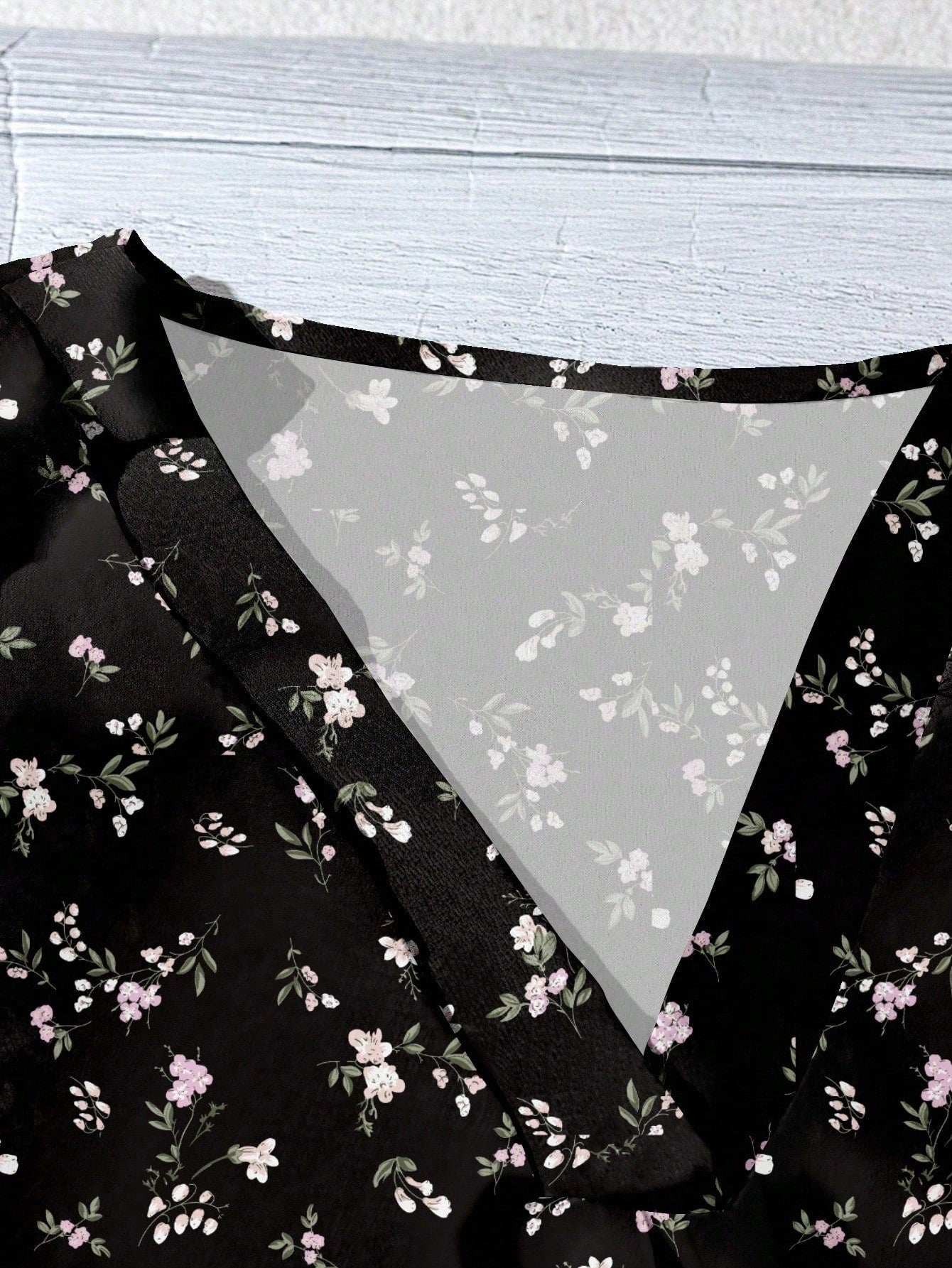 EMERY ROSE Women's Floral & Maple Leaf Print Casual Shirt, Suitable For Autumn,Fall Clothes For Women