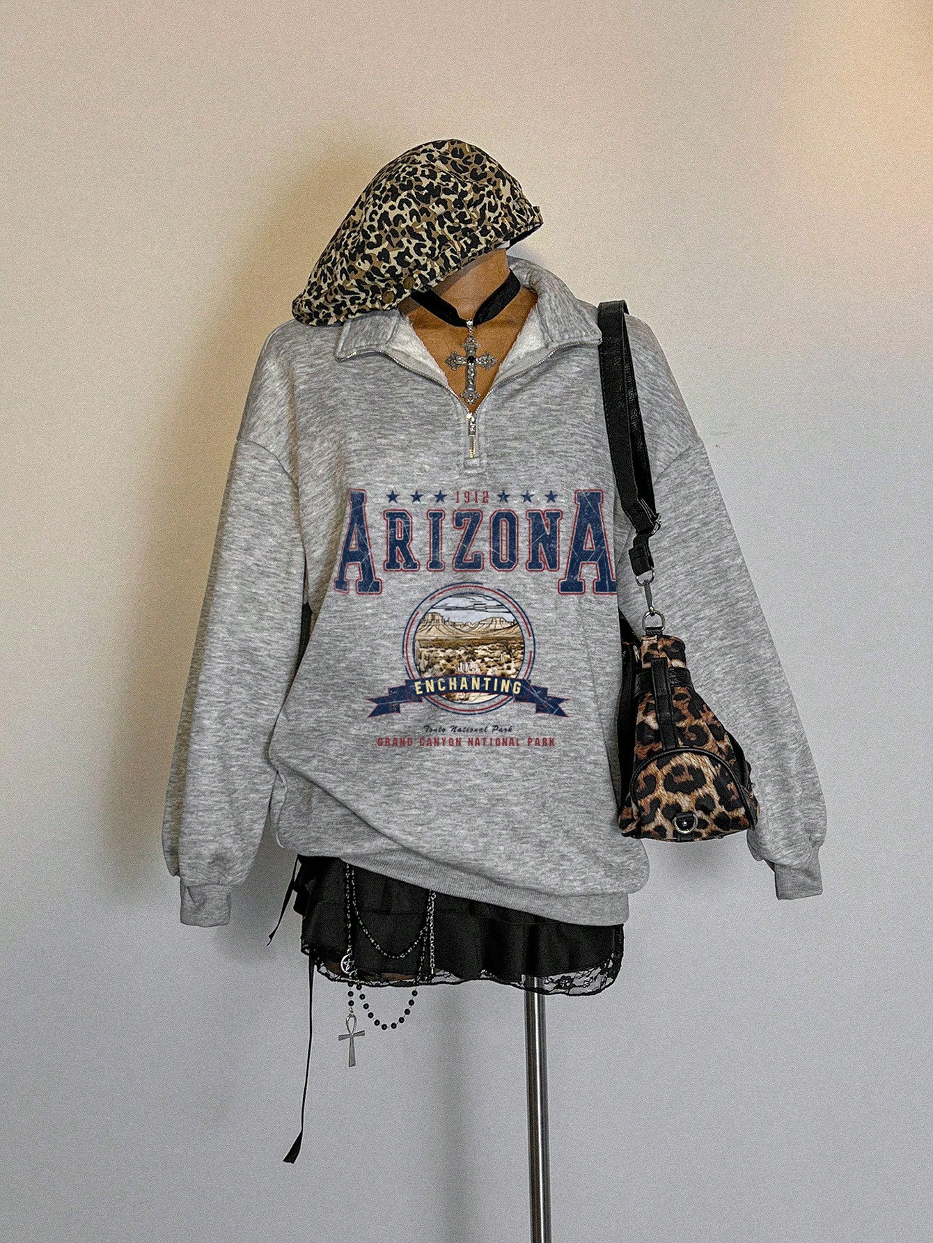 Attitoon Attitoon Retro American Campus Style Casual Oversized Unisex Women's Loose Half-Zip High Neck Fleece Hoodie, Suitable For Autumn/Winter