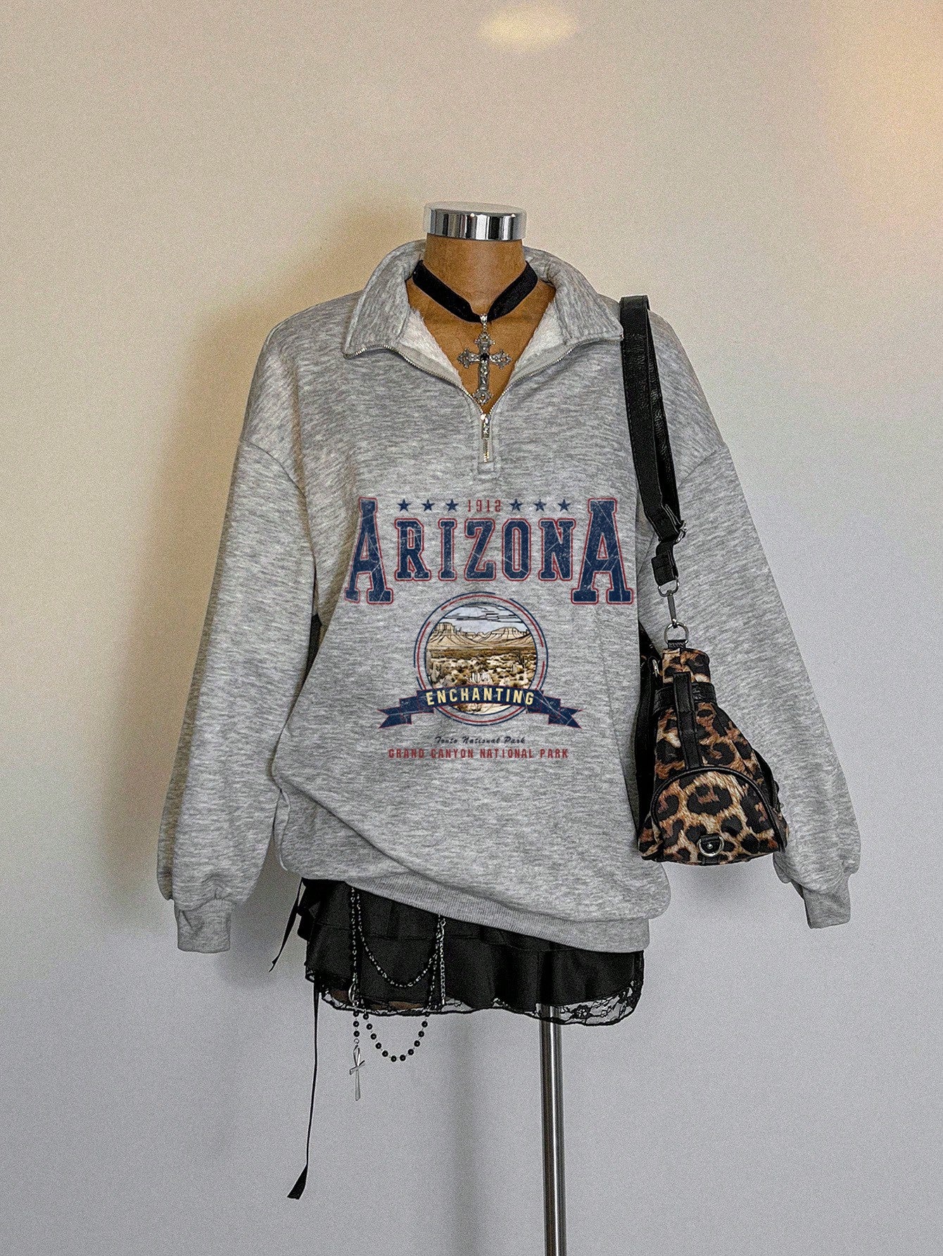 Attitoon Attitoon Retro American Campus Style Casual Oversized Unisex Women's Loose Half-Zip High Neck Fleece Hoodie, Suitable For Autumn/Winter