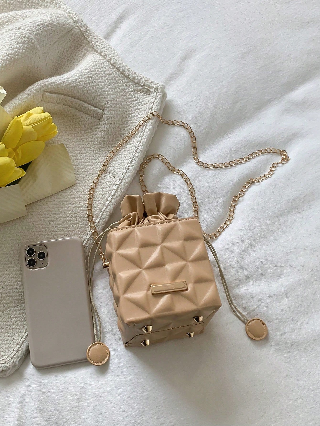 Women's Drawstring Closure Square Mini Chain Crossbody Bag