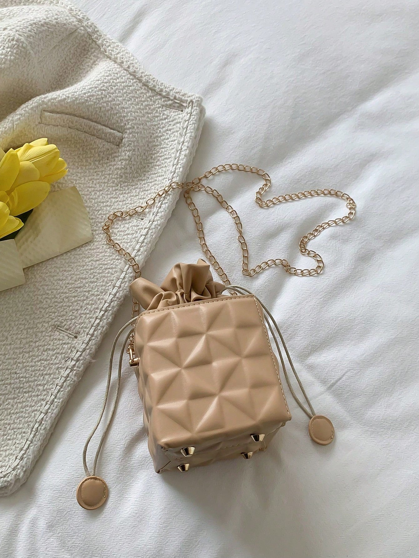 Women's Drawstring Closure Square Mini Chain Crossbody Bag