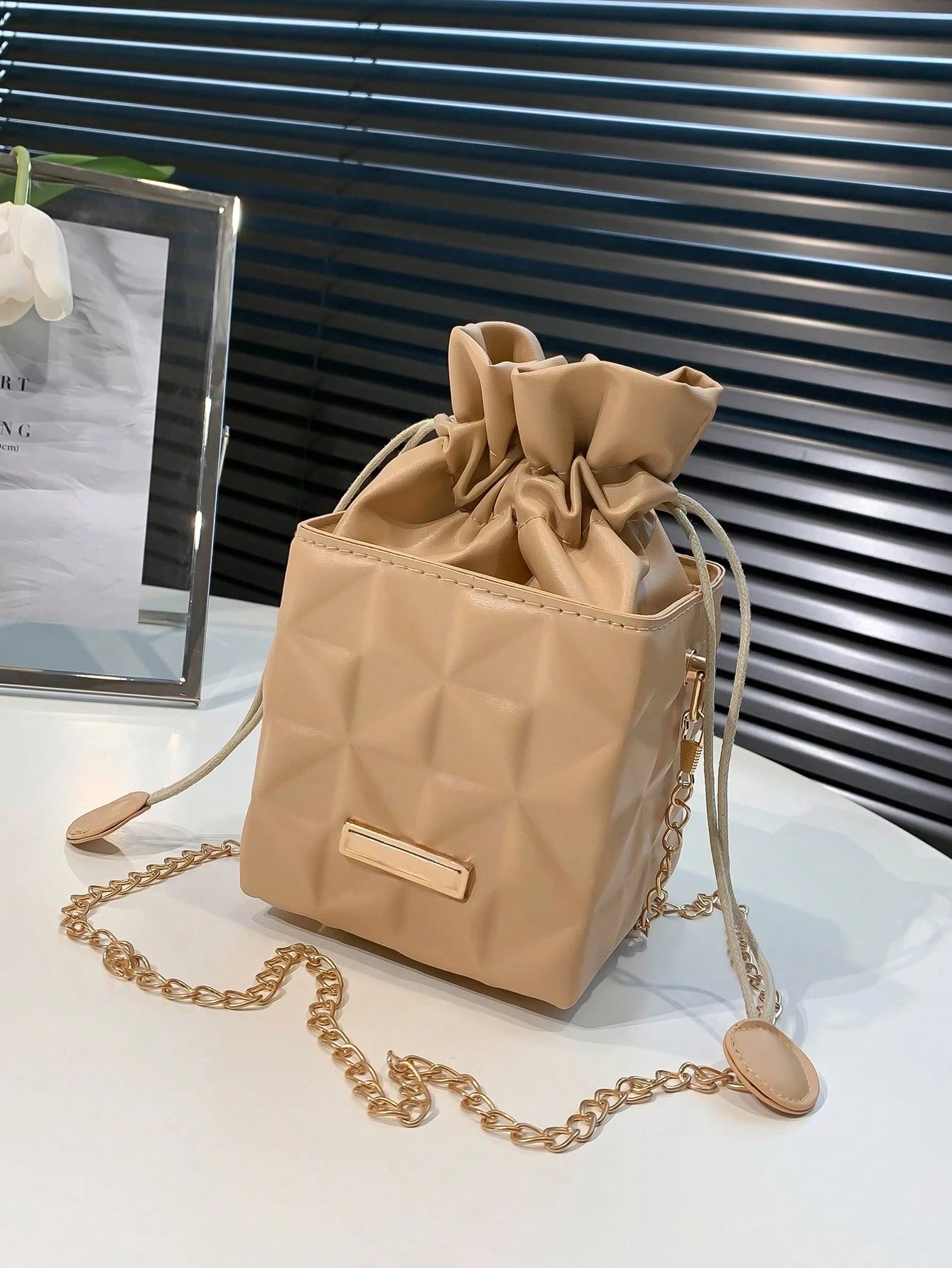 Women's Drawstring Closure Square Mini Chain Crossbody Bag
