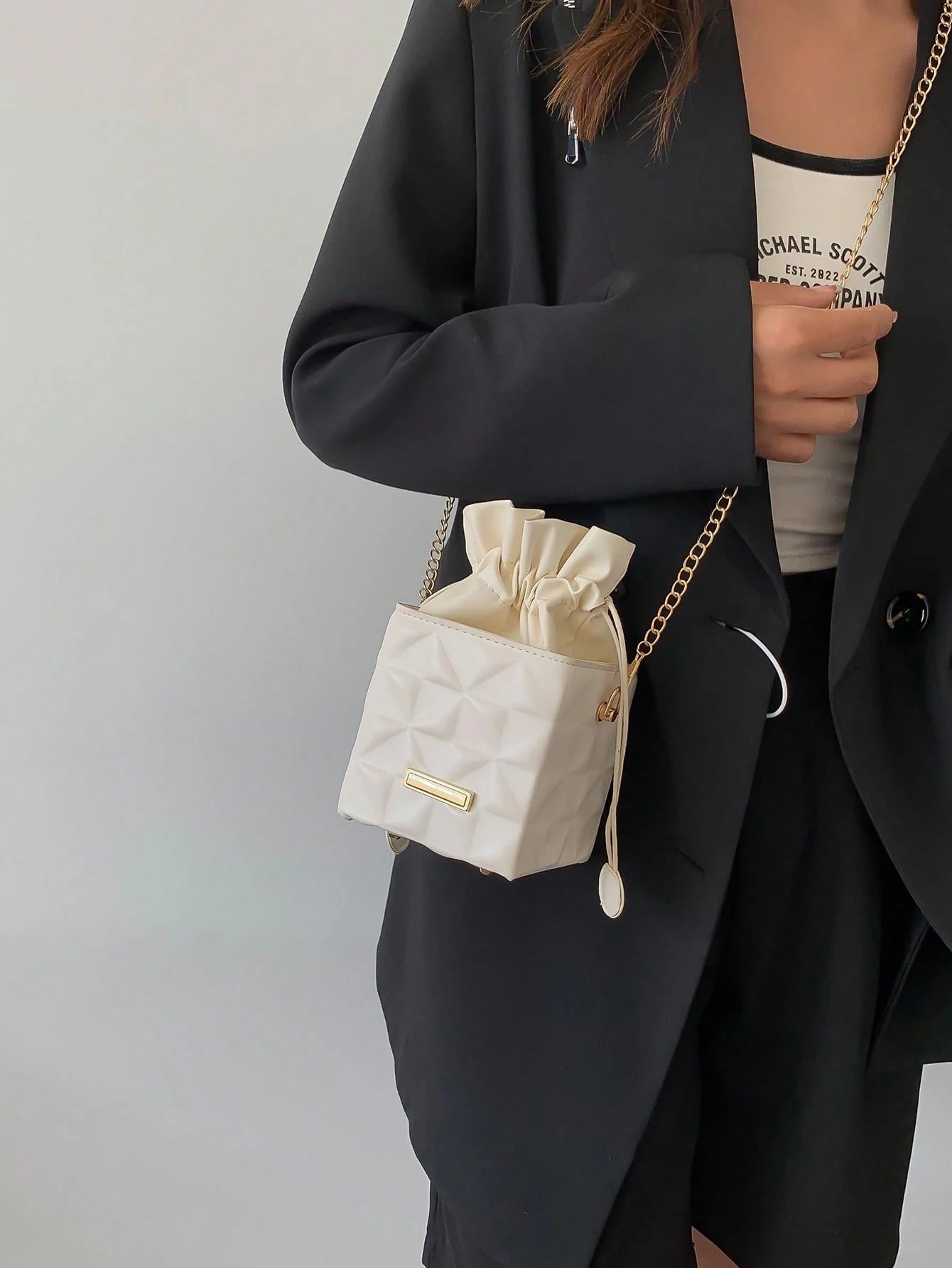 Women's Drawstring Closure Square Mini Chain Crossbody Bag