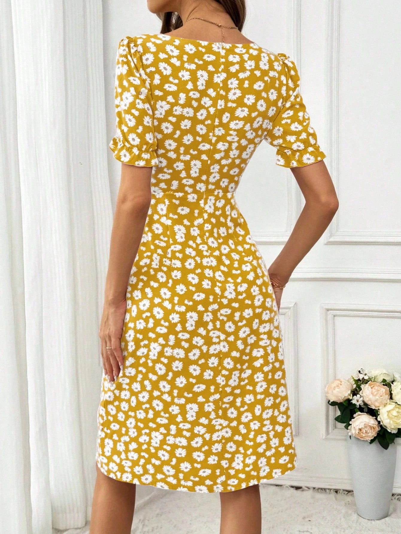 Breezaya Women's Random Printed Simple Daily Short-Sleeved Square Neck Dress Vacation Beach Outfit