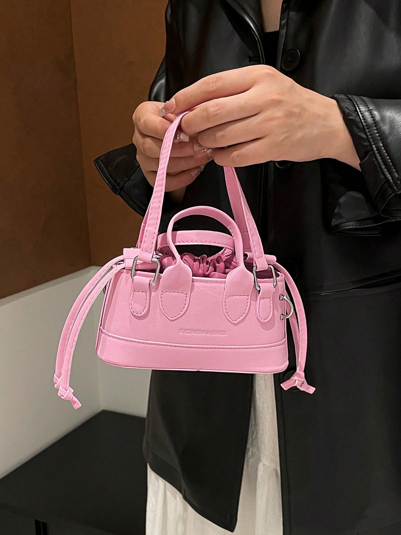 Crocodile Embossed Bucket Bag Mini Drawstring Design Funky