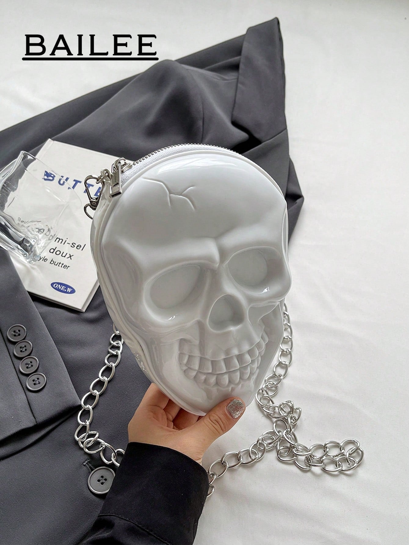 BAILEE 1 Pc Fashionable Personalized Punk Style And Cool Halloween Theme Solid Color Silicone Skull Bag With Zipper Closure And Metal Chain Design For Women's Crossbody Bag For Halloween Themed Party&Halloween Costume Matching&Halloween Gift