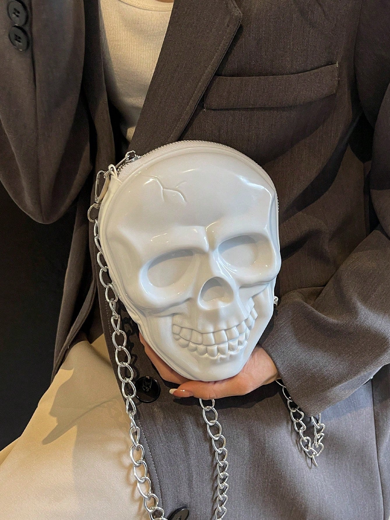 BAILEE 1 Pc Fashionable Personalized Punk Style And Cool Halloween Theme Solid Color Silicone Skull Bag With Zipper Closure And Metal Chain Design For Women's Crossbody Bag For Halloween Themed Party&Halloween Costume Matching&Halloween Gift