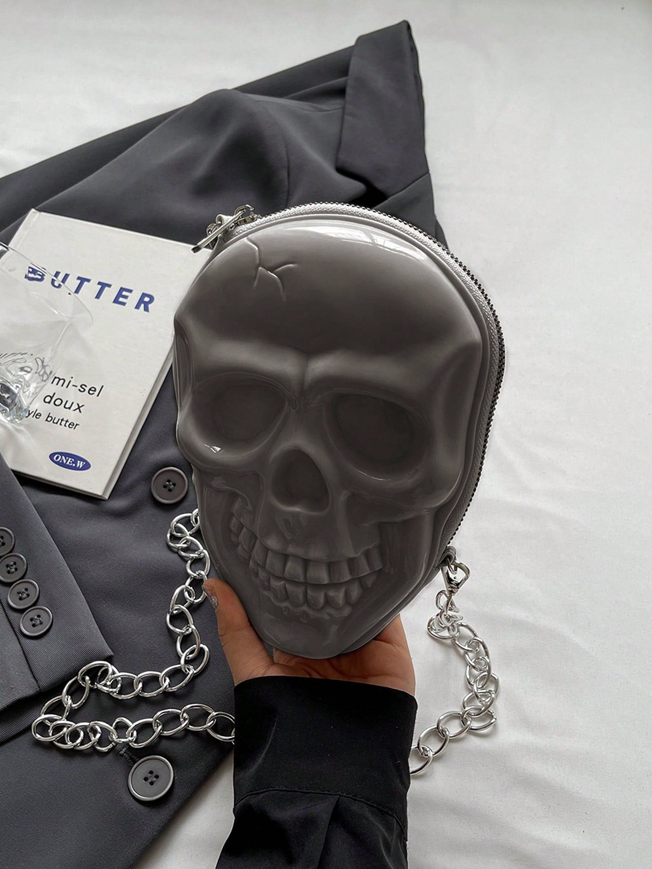 BAILEE 1 Pc Fashionable Personalized Punk Style And Cool Halloween Theme Solid Color Silicone Skull Bag With Zipper Closure And Metal Chain Design For Women's Crossbody Bag For Halloween Themed Party&Halloween Costume Matching&Halloween Gift