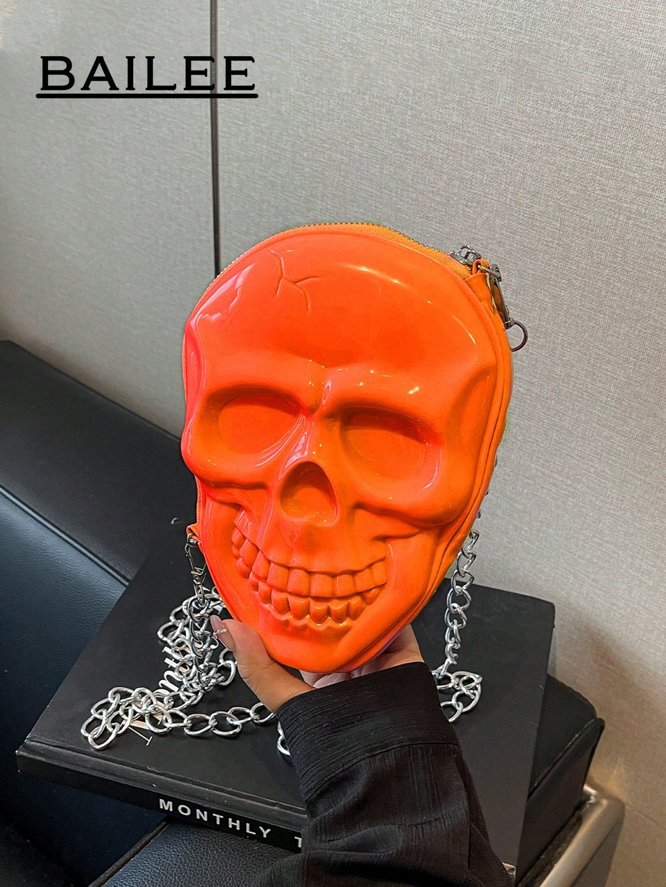 BAILEE 1 Pc Fashionable Personalized Punk Style And Cool Halloween Theme Solid Color Silicone Skull Bag With Zipper Closure And Metal Chain Design For Women's Crossbody Bag For Halloween Themed Party&Halloween Costume Matching&Halloween Gift