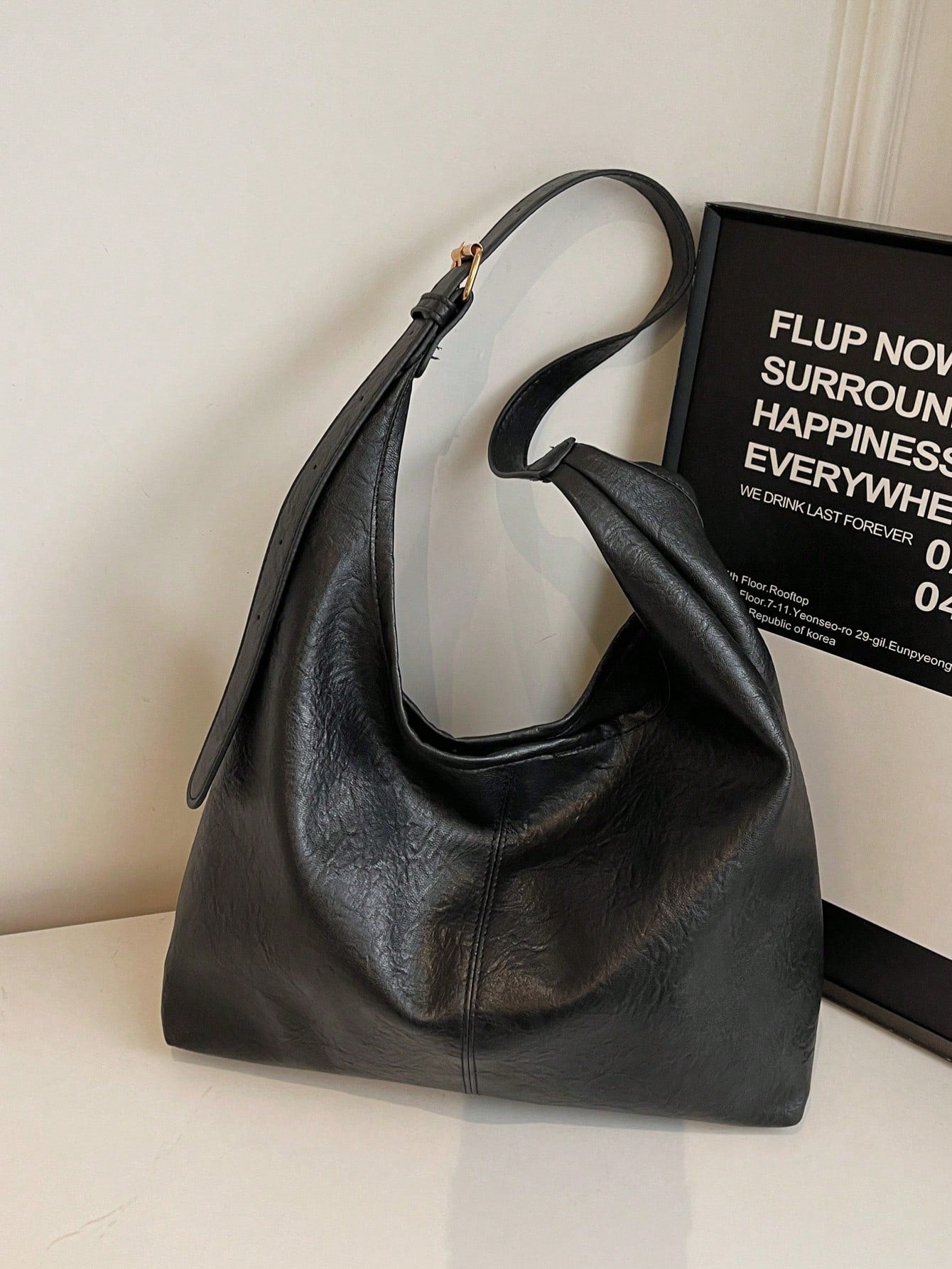 This Year's Fashionable Large Tote Bag Women New Fashion Design Shoulder Bag Stylish Women Handbag