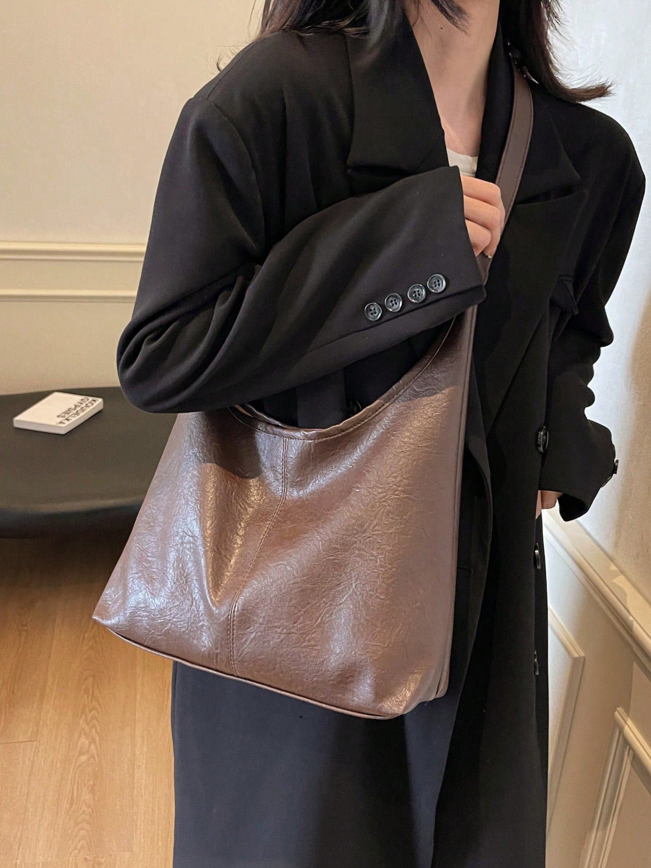 This Year's Fashionable Large Tote Bag Women New Fashion Design Shoulder Bag Stylish Women Handbag