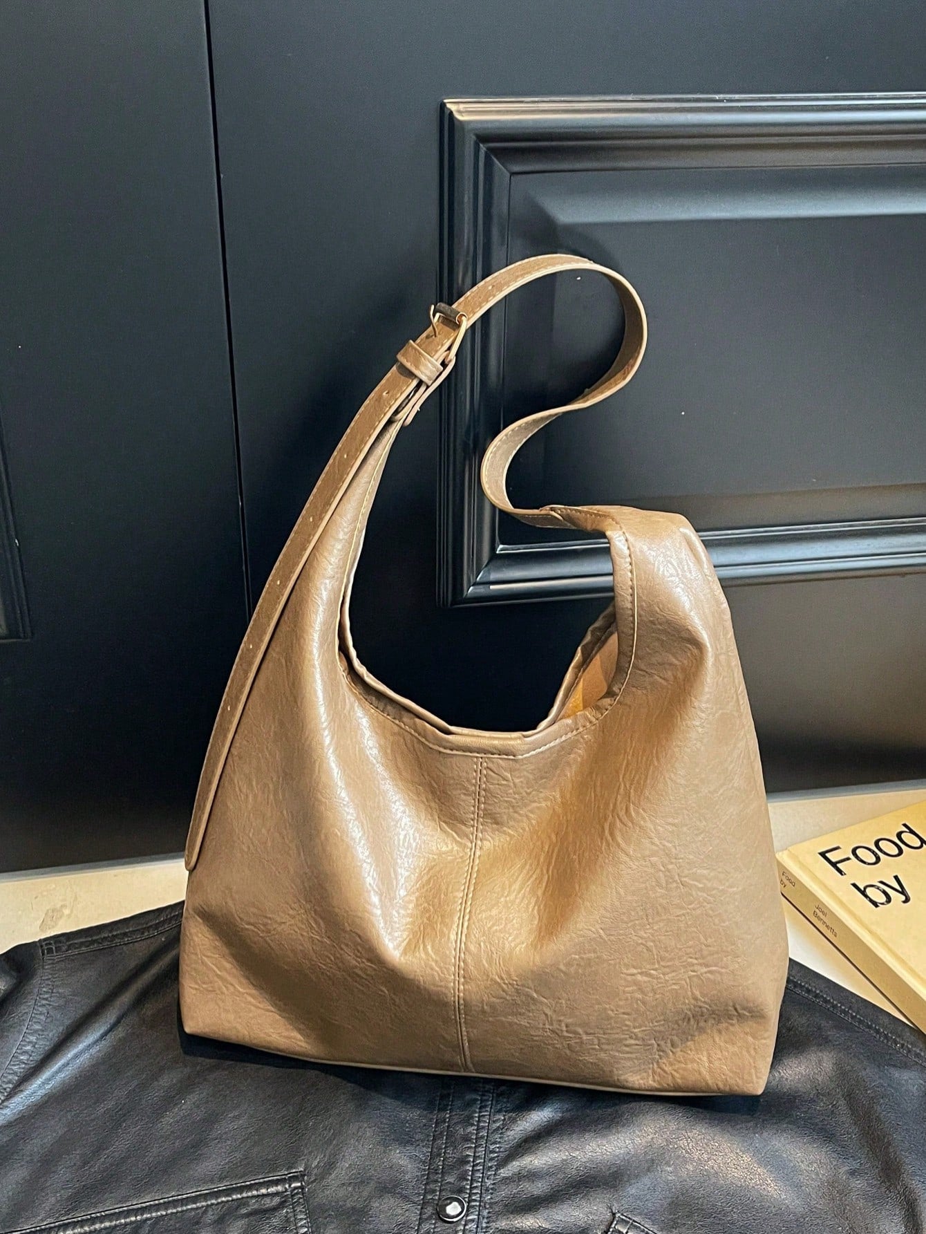 This Year's Fashionable Large Tote Bag Women New Fashion Design Shoulder Bag Stylish Women Handbag
