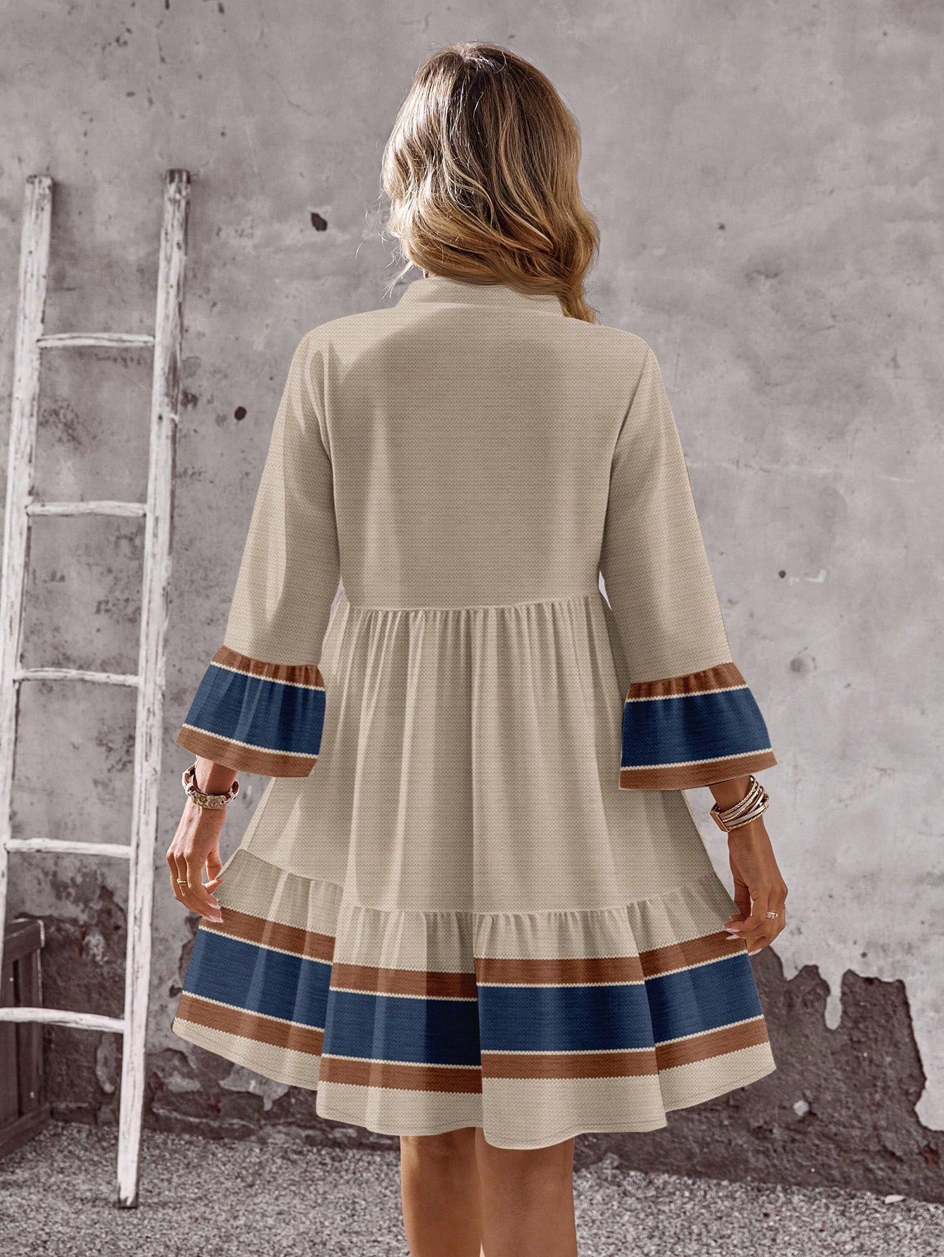 EMERY ROSE Women's Floral Print Cutout V-Neck Ruffled Hem Long Sleeve Mini Dress,Summer Dresses For Women