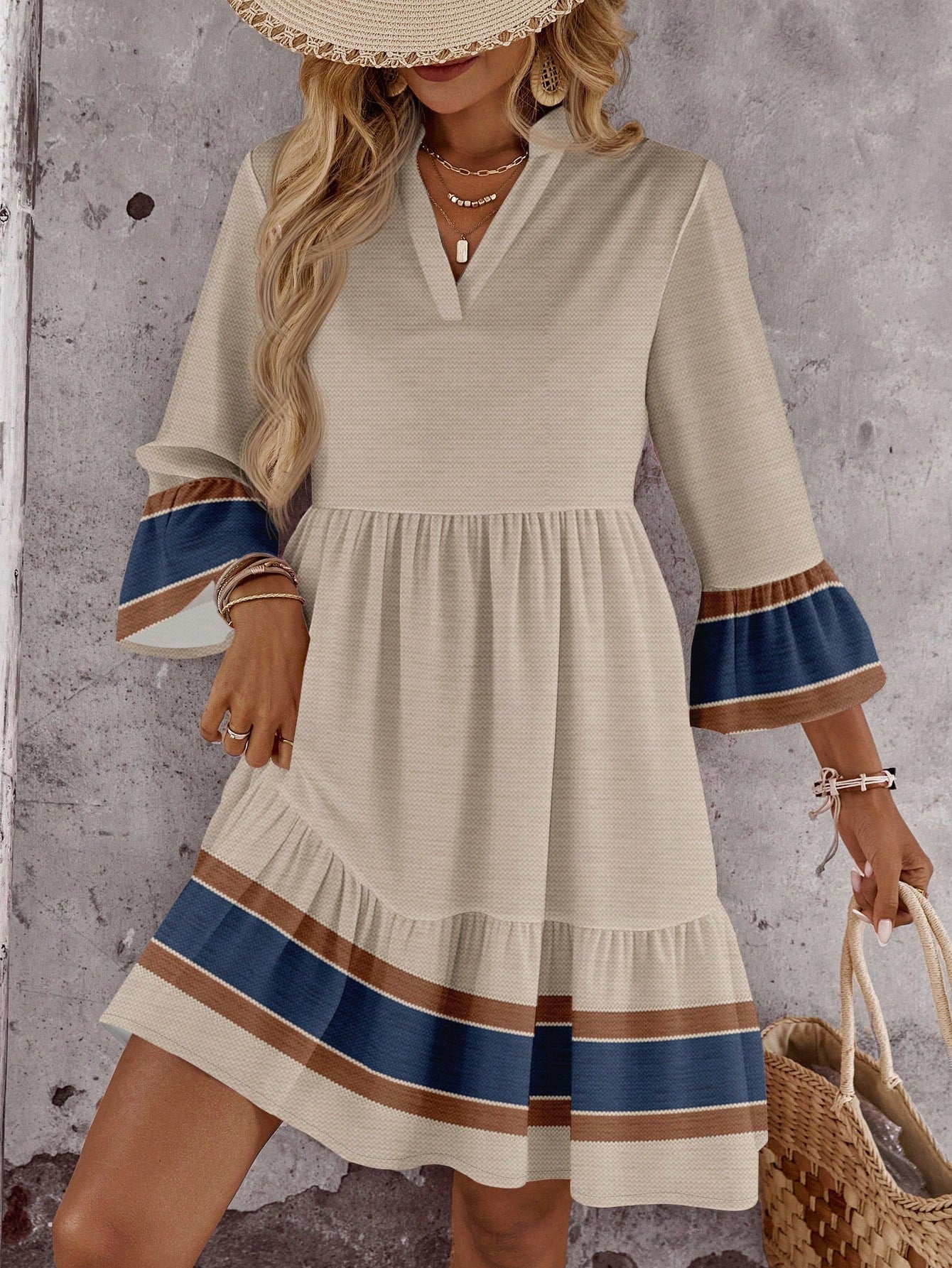 EMERY ROSE Women's Floral Print Cutout V-Neck Ruffled Hem Long Sleeve Mini Dress,Summer Dresses For Women